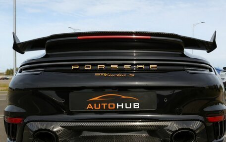 Porsche 911, 2021 год, 21 000 000 рублей, 13 фотография