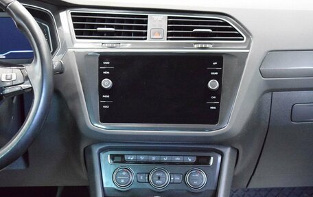 Volkswagen Tiguan II, 2020 год, 3 380 000 рублей, 14 фотография