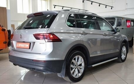 Volkswagen Tiguan II, 2020 год, 3 380 000 рублей, 5 фотография