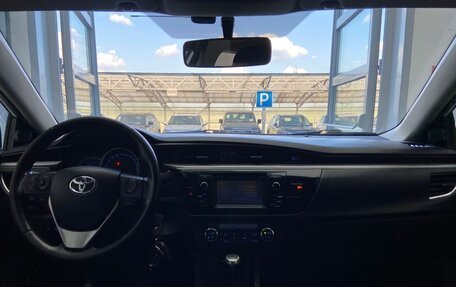 Toyota Corolla, 2013 год, 1 300 000 рублей, 8 фотография