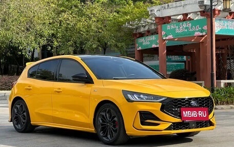 Ford Focus IV, 2022 год, 1 550 000 рублей, 3 фотография
