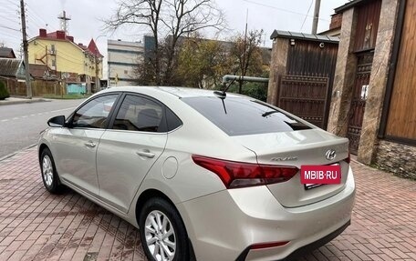 Hyundai Solaris II рестайлинг, 2018 год, 1 650 000 рублей, 6 фотография