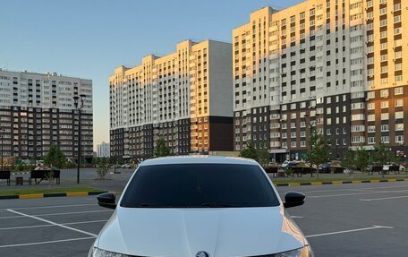 Skoda Rapid I, 2018 год, 1 550 000 рублей, 2 фотография