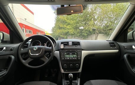 Skoda Yeti I рестайлинг, 2012 год, 750 000 рублей, 9 фотография