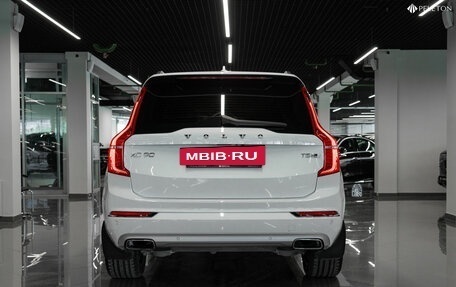 Volvo XC90 II рестайлинг, 2019 год, 3 840 000 рублей, 6 фотография