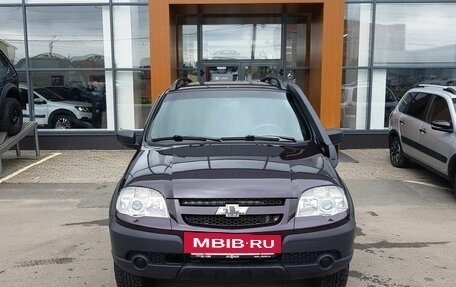 Chevrolet Niva I рестайлинг, 2018 год, 969 000 рублей, 2 фотография