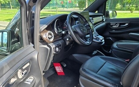 Mercedes-Benz V-Класс, 2019 год, 6 500 000 рублей, 12 фотография