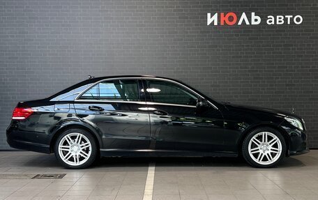 Mercedes-Benz E-Класс, 2013 год, 1 960 000 рублей, 4 фотография