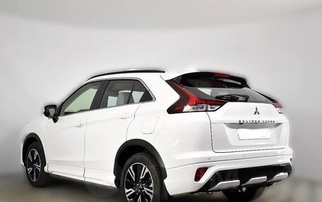 Mitsubishi Eclipse Cross, 2022 год, 2 500 000 рублей, 2 фотография