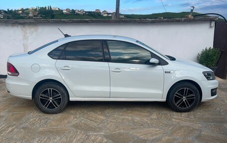 Volkswagen Polo VI (EU Market), 2018 год, 950 000 рублей, 4 фотография
