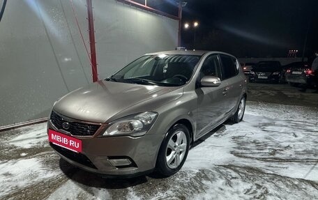 KIA cee'd I рестайлинг, 2012 год, 980 000 рублей, 2 фотография