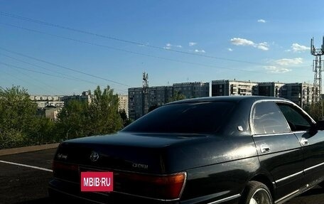 Toyota Crown, 1995 год, 520 000 рублей, 33 фотография