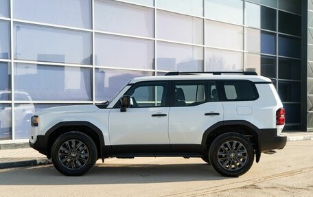 Toyota Land Cruiser Prado, 2024 год, 10 790 000 рублей, 4 фотография