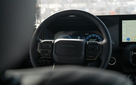 Toyota Land Cruiser Prado, 2024 год, 10 790 000 рублей, 18 фотография