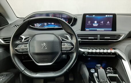 Peugeot 5008 II, 2018 год, 1 960 000 рублей, 19 фотография