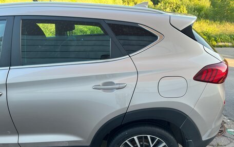 Hyundai Tucson III, 2019 год, 2 350 000 рублей, 10 фотография