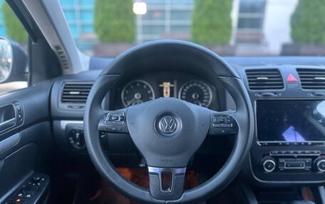 Volkswagen Jetta VI, 2010 год, 595 000 рублей, 5 фотография