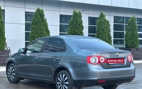 Volkswagen Jetta VI, 2010 год, 595 000 рублей, 13 фотография