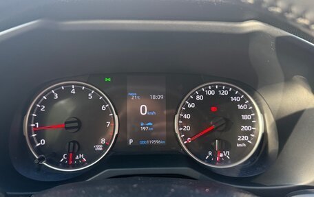 Toyota RAV4, 2020 год, 2 550 000 рублей, 5 фотография