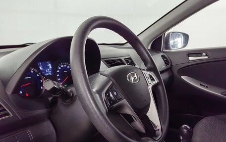 Hyundai Solaris II рестайлинг, 2016 год, 850 000 рублей, 12 фотография