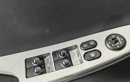 Hyundai Solaris II рестайлинг, 2016 год, 850 000 рублей, 19 фотография