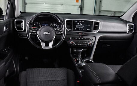 KIA Sportage IV рестайлинг, 2021 год, 2 524 000 рублей, 6 фотография
