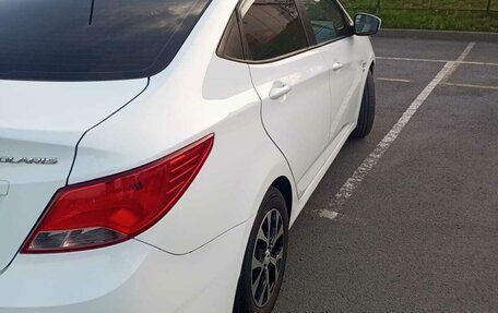 Hyundai Solaris II рестайлинг, 2015 год, 1 180 000 рублей, 12 фотография