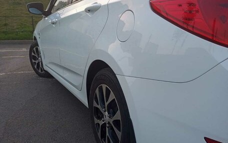 Hyundai Solaris II рестайлинг, 2015 год, 1 180 000 рублей, 10 фотография