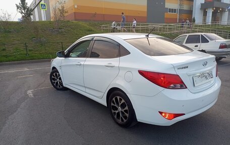 Hyundai Solaris II рестайлинг, 2015 год, 1 180 000 рублей, 5 фотография