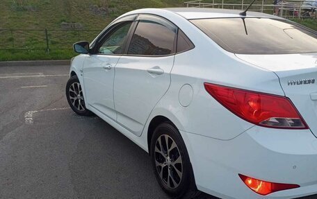 Hyundai Solaris II рестайлинг, 2015 год, 1 180 000 рублей, 26 фотография