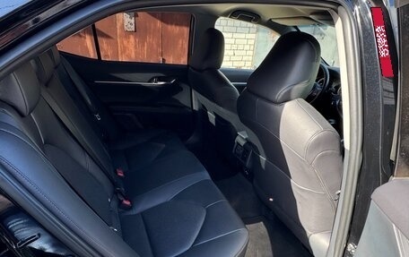 Toyota Camry, 2021 год, 3 390 000 рублей, 12 фотография