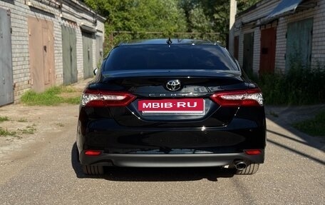 Toyota Camry, 2021 год, 3 390 000 рублей, 9 фотография