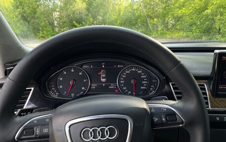 Audi A8, 2012 год, 1 350 000 рублей, 12 фотография