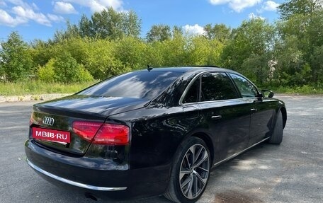 Audi A8, 2012 год, 1 350 000 рублей, 5 фотография