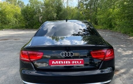 Audi A8, 2012 год, 1 350 000 рублей, 4 фотография