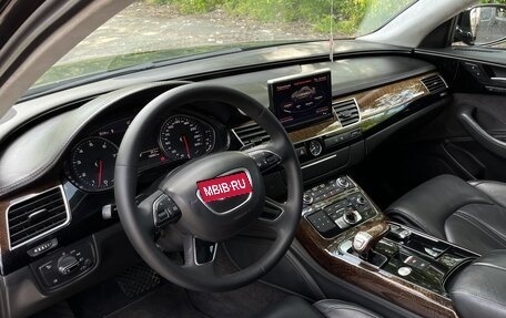 Audi A8, 2012 год, 1 350 000 рублей, 10 фотография
