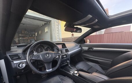 Mercedes-Benz E-Класс, 2011 год, 1 600 000 рублей, 8 фотография