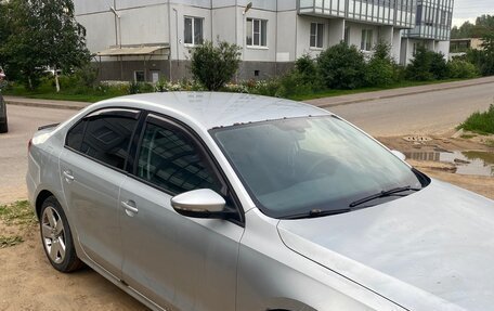 Volkswagen Jetta VI, 2014 год, 750 000 рублей, 4 фотография