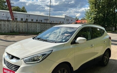 Hyundai ix35 I рестайлинг, 2013 год, 1 750 000 рублей, 2 фотография