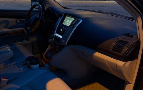 Lexus RX II рестайлинг, 2005 год, 1 100 000 рублей, 17 фотография