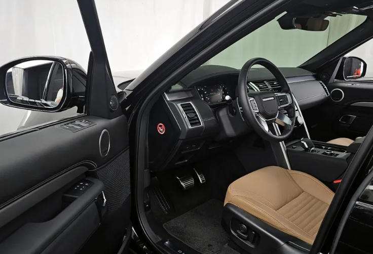 Land Rover Discovery V, 2024 год, 8 740 000 рублей, 8 фотография