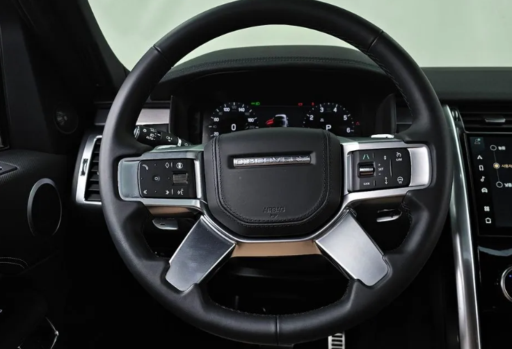 Land Rover Discovery V, 2024 год, 8 740 000 рублей, 11 фотография