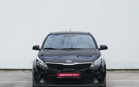 KIA Rio IV, 2021 год, 1 789 000 рублей, 3 фотография