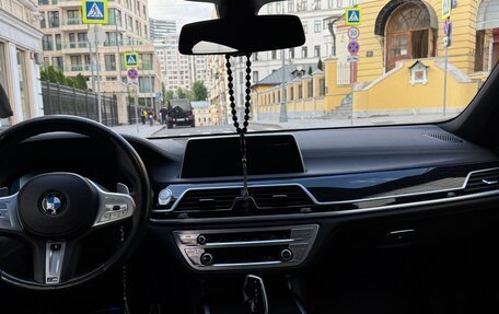 BMW 7 серия, 2019 год, 4 700 000 рублей, 10 фотография