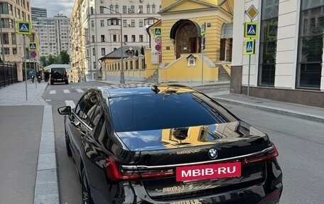 BMW 7 серия, 2019 год, 4 700 000 рублей, 6 фотография