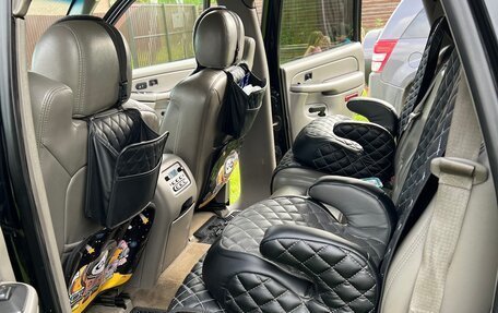 Chevrolet Tahoe II, 2005 год, 1 150 000 рублей, 10 фотография