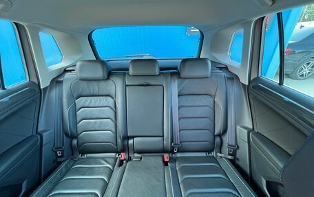Volkswagen Tiguan II, 2019 год, 2 850 000 рублей, 10 фотография