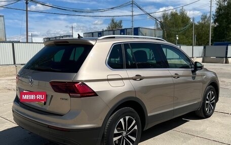 Volkswagen Tiguan II, 2019 год, 2 850 000 рублей, 6 фотография