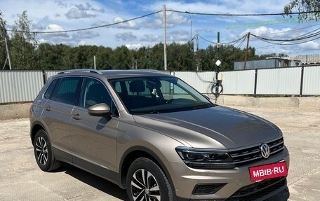Volkswagen Tiguan II, 2019 год, 2 850 000 рублей, 8 фотография