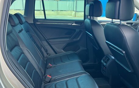 Volkswagen Tiguan II, 2019 год, 2 850 000 рублей, 23 фотография